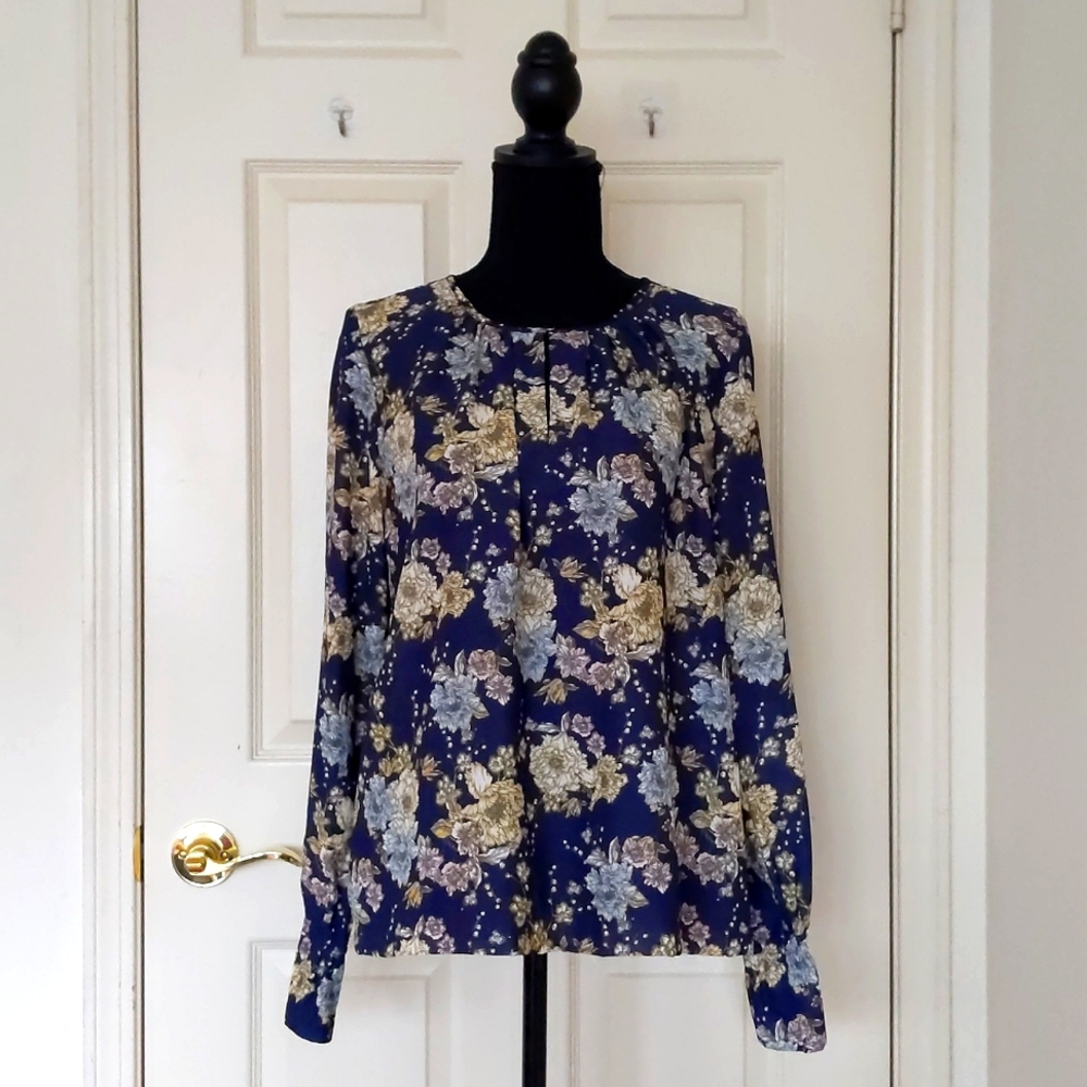 NWOT. H&M Multicolor Floral Long Sleeve Loose Fit Blouse.